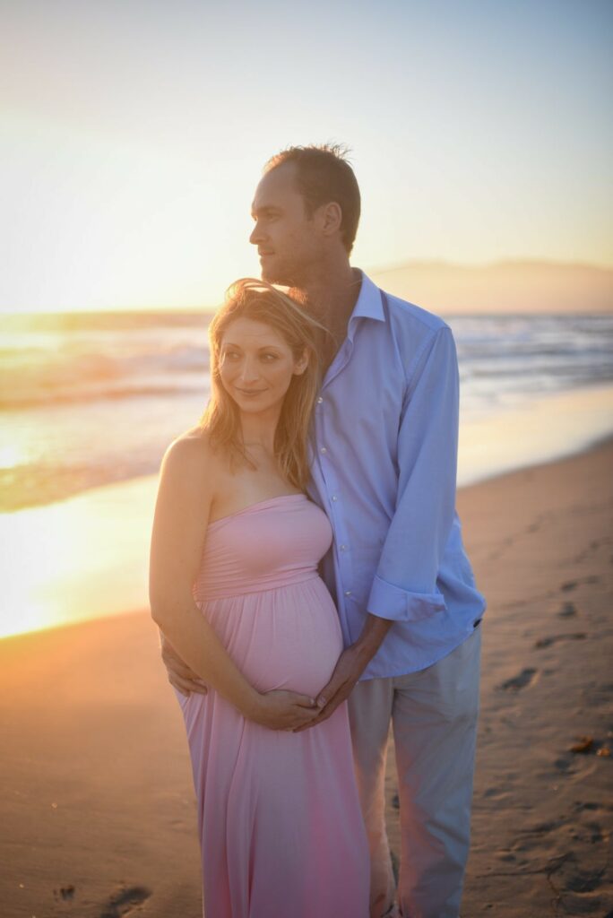 when birth workers wear a belly as photographed by Los Angeles birth photographer Diana Hinek for Dear Birth