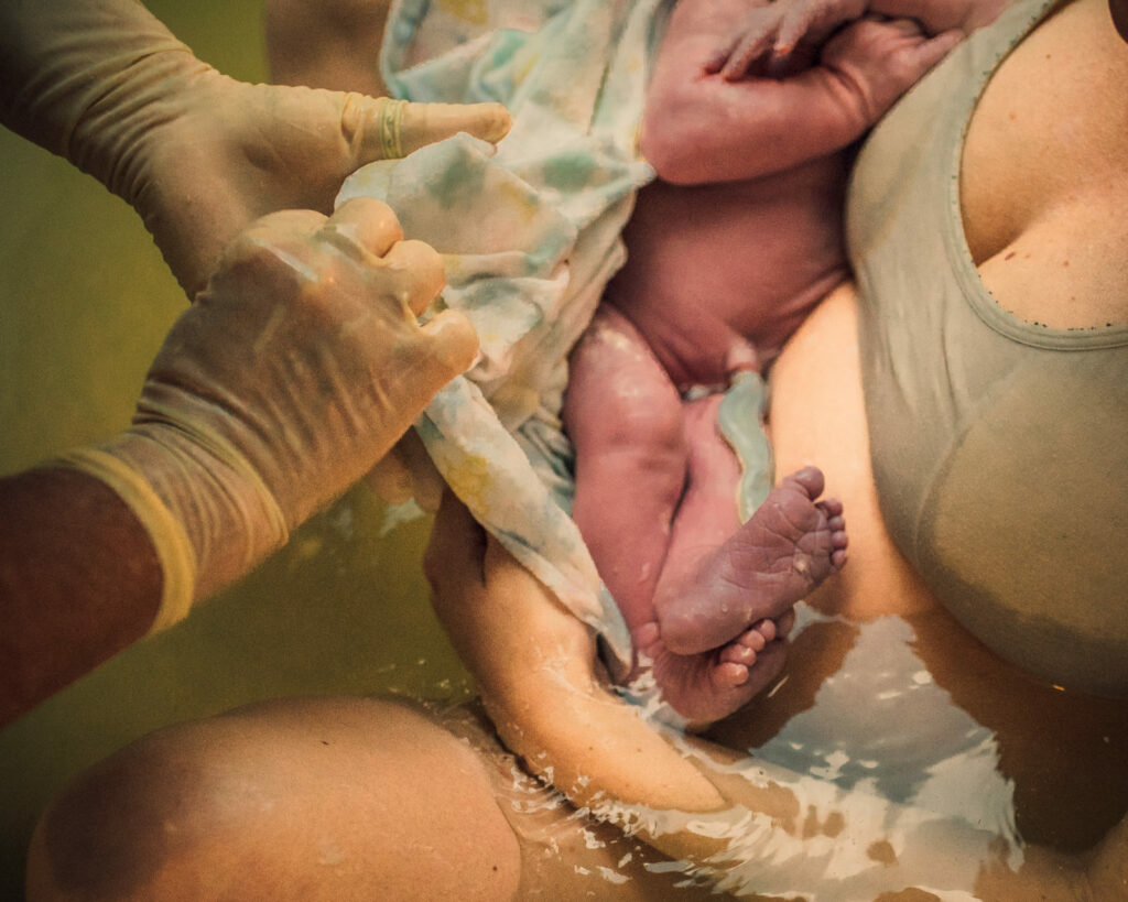 A Surprise Gender birth as photographed by Los Angeles birth photographer and videographer Diana Hinek for Dear Birth