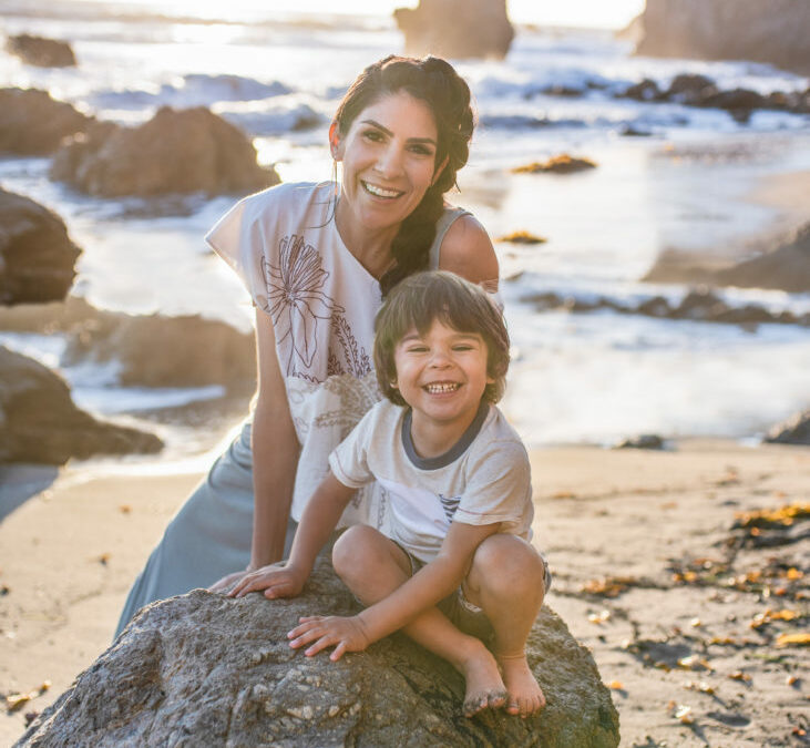 Mother's big love: Beautiful family photography session in Los Angeles with Dear Birth