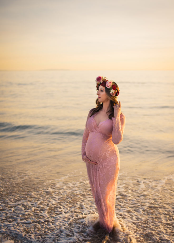 Beautiful belly photography session in the woods with Los Angeles maternity and birth photographer Diana Hinek for Dear Birth