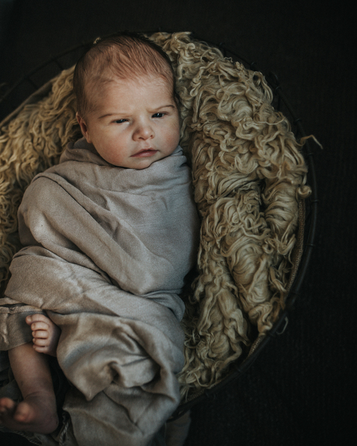 Fresh 48 Session with Los Angeles birth photographer videaographer Diana Hinek for Dear Birth