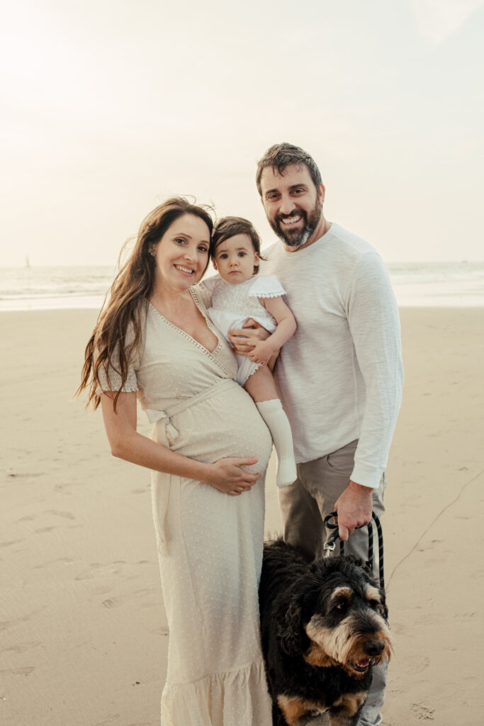 Maternity session at the Venice Pierby Los Angeles family photographer dear birth