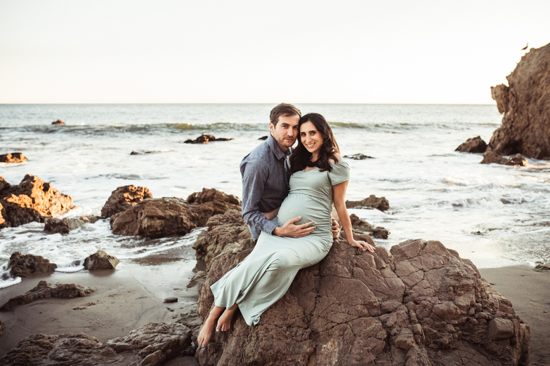 Maternity Session in Malibu by Los Angeles family photographer and videographer Diana Hinek for Dear Birth