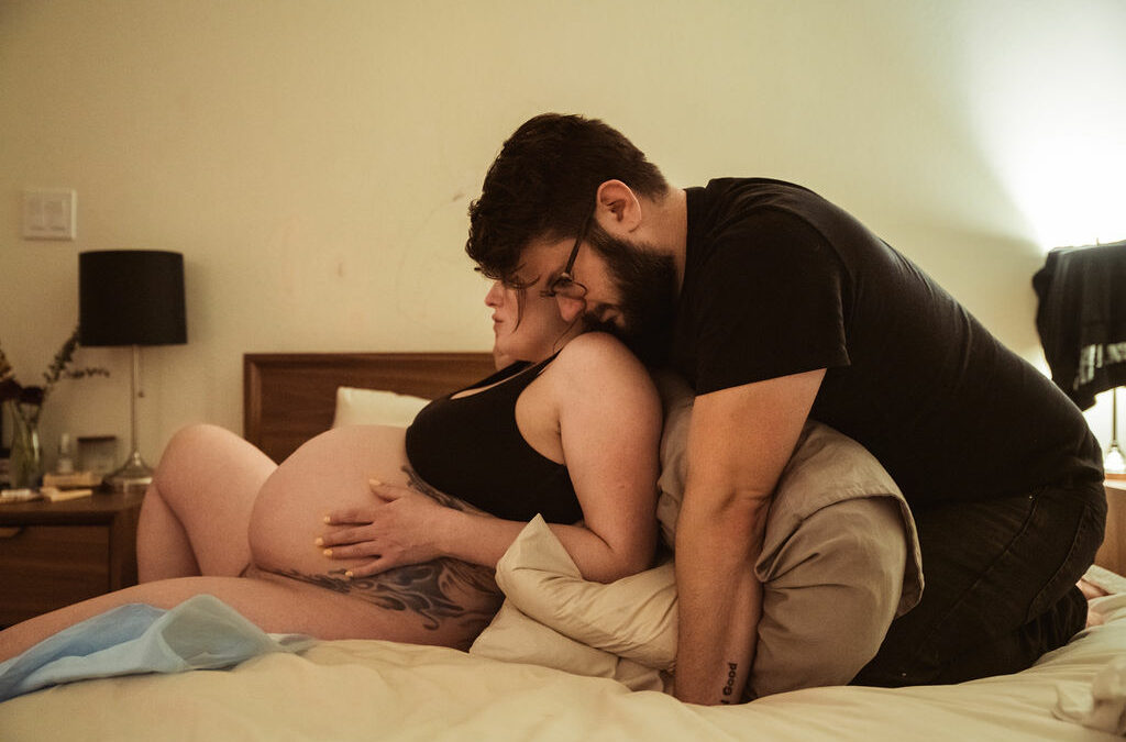 homebirth during the full moon with Los Angeles birthphotographer Dear Birth
